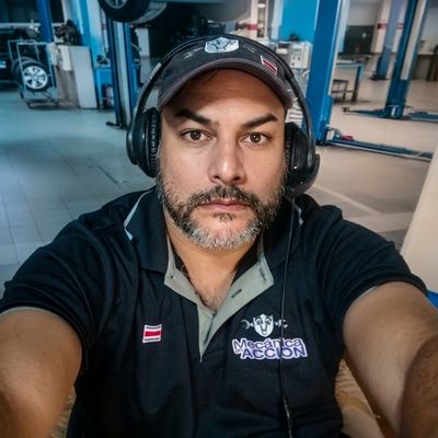 Profesor Gerson Mora (1)